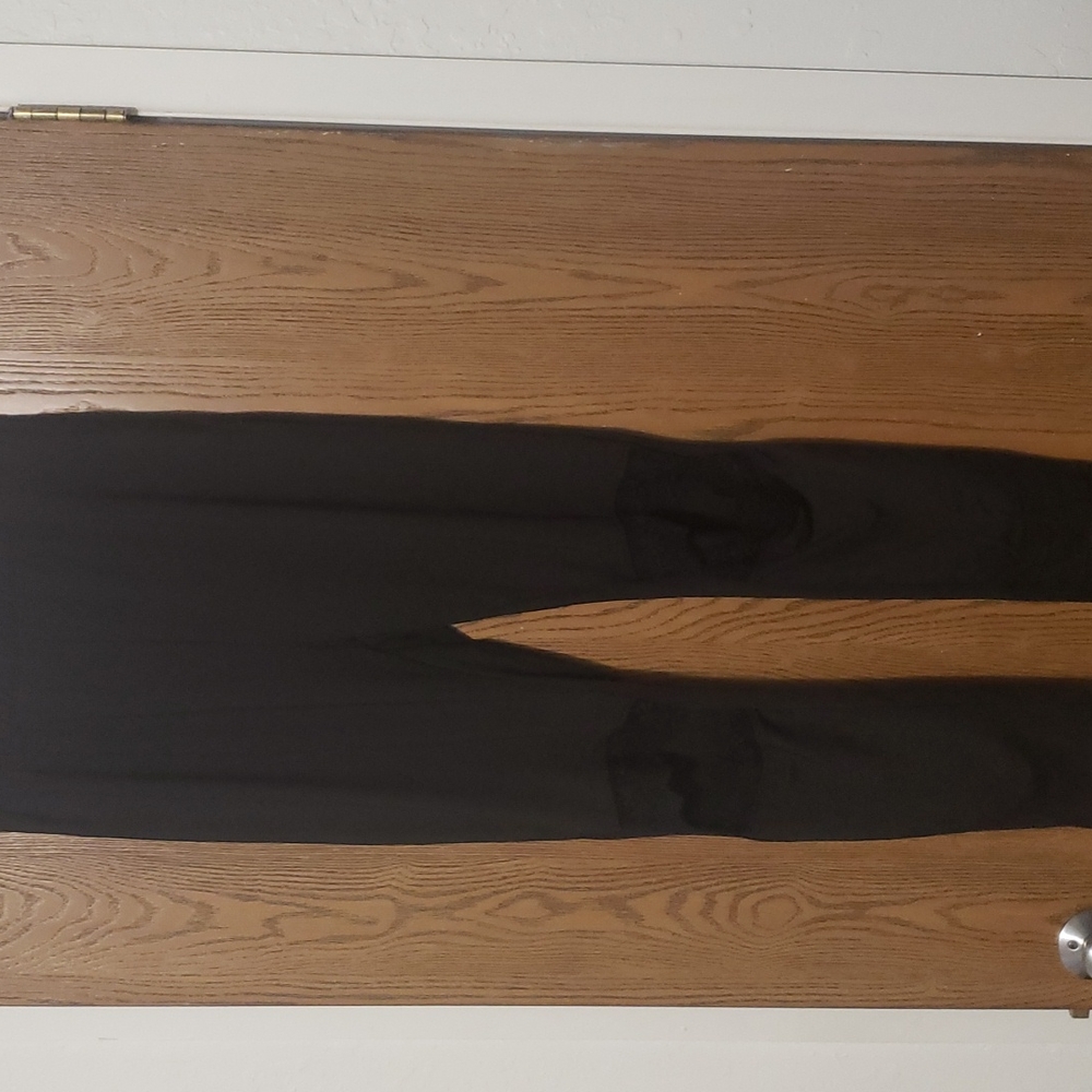 ♥️New boutique cut out lace leggings - Picture 6 of 12